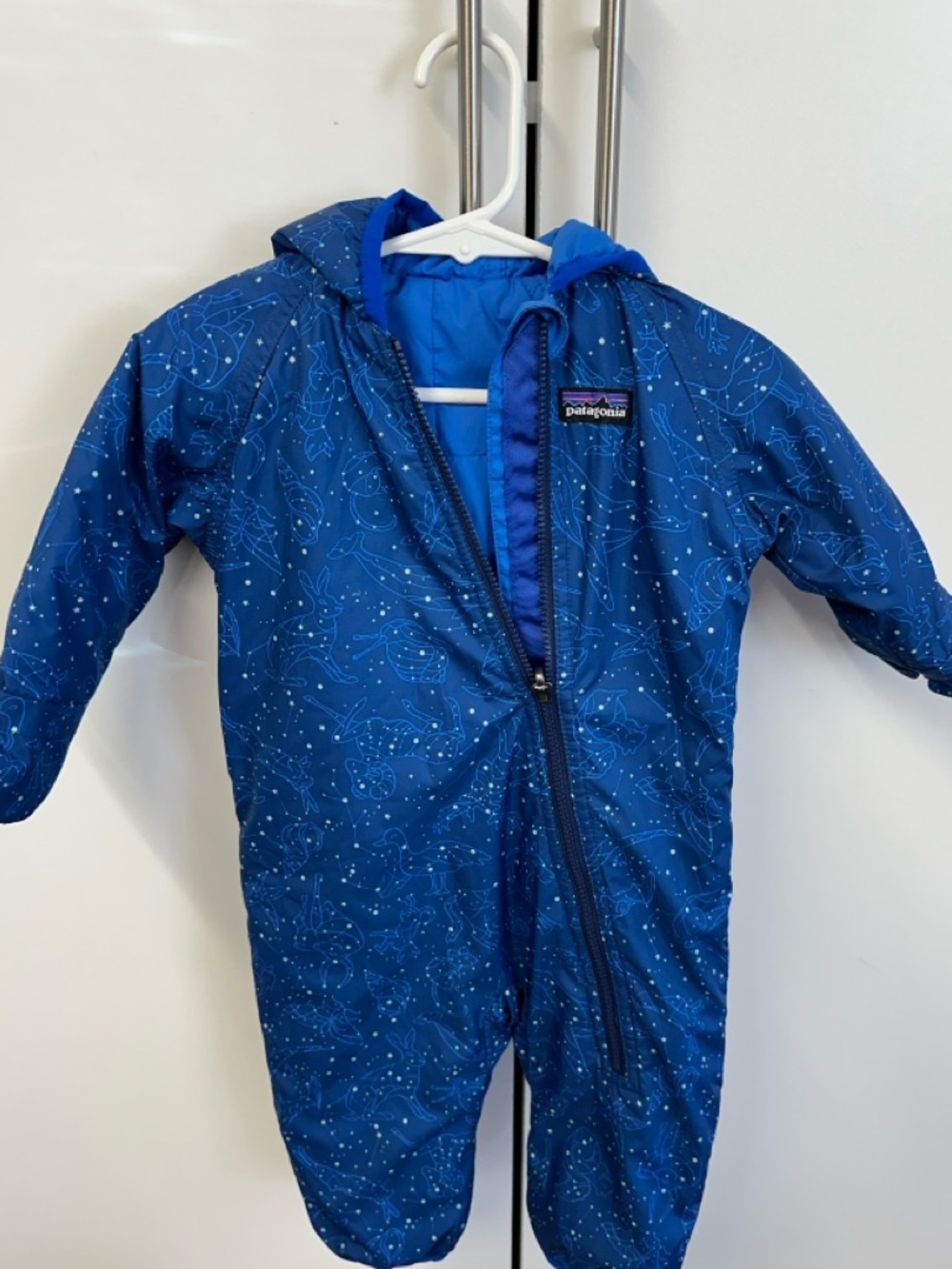 Patagonia 
Reversible Constellation print puffer snow suit